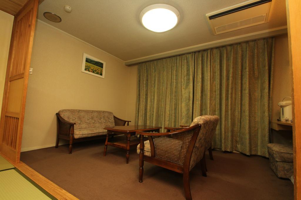 Hotel Gozensui Кусиро Экстерьер фото