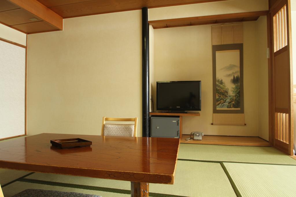 Hotel Gozensui Кусиро Экстерьер фото
